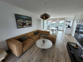 Magnifique duplex contemporain 3 chambres - Terrasse - Parking - WIFI (6 couchages) - FR-1-675-5